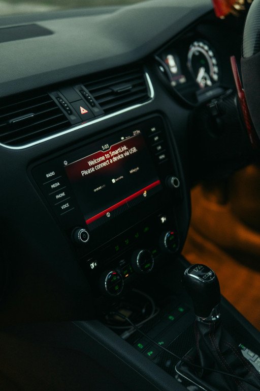 Boss Car Radio Reviews: Unveiling the Best Sound Experience for Your Vehicle